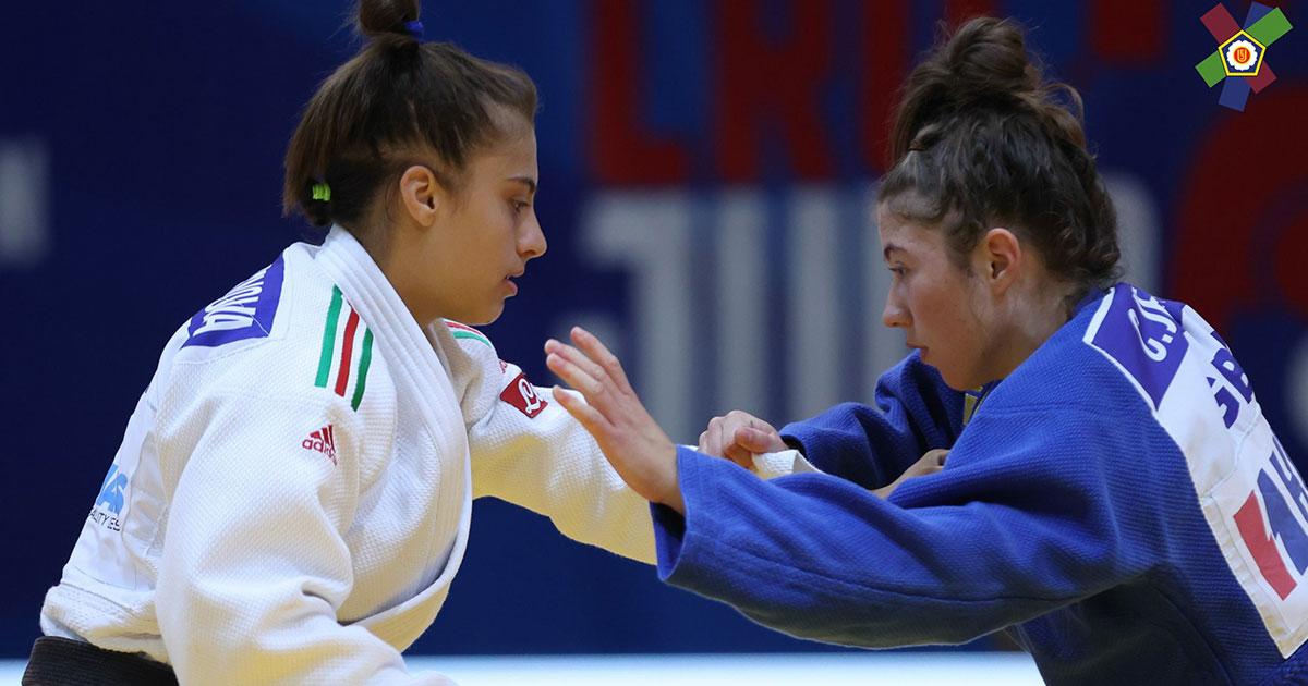 Female Judo athletes