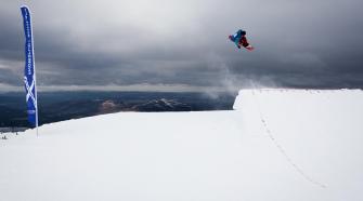 FeaturedIntroTemplate_Snowboarding - Matt McCormick 2